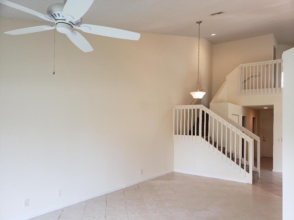 WELLINGTONS EDGE - Residential