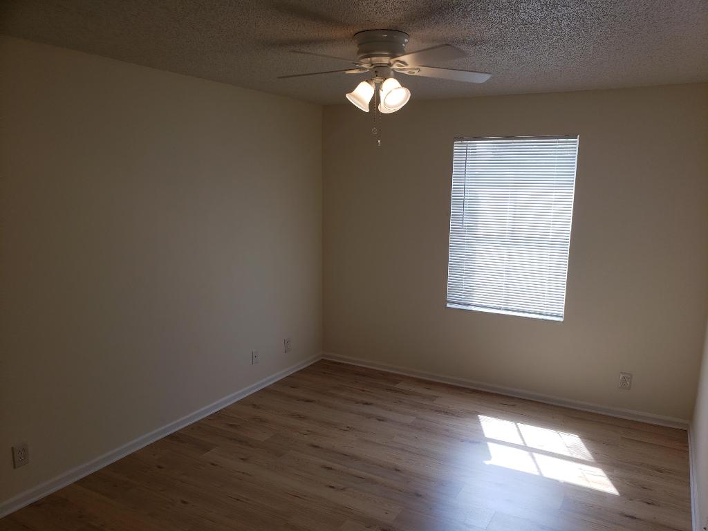 WELLINGTONS EDGE - Residential