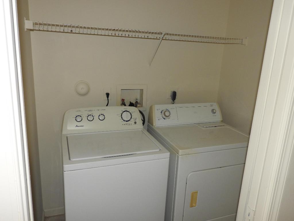 WELLINGTONS EDGE - Residential