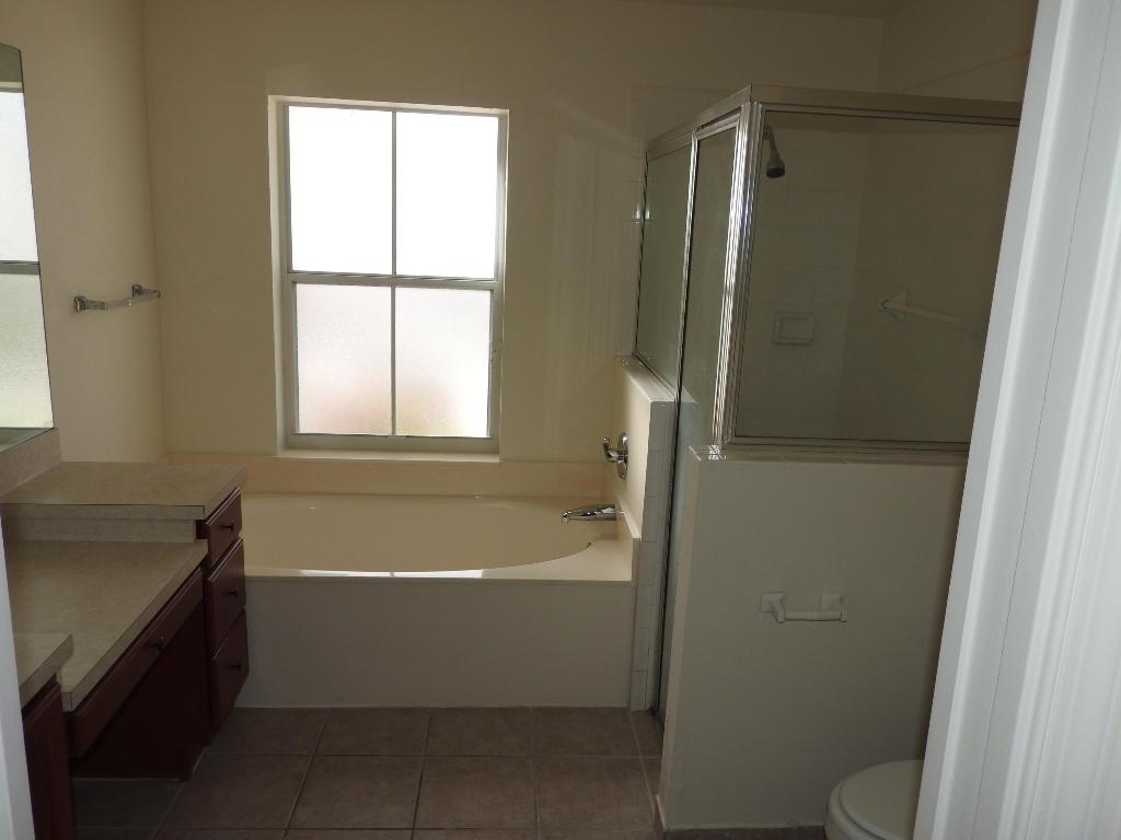 WELLINGTONS EDGE - Residential