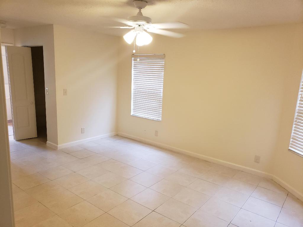 WELLINGTONS EDGE - Residential