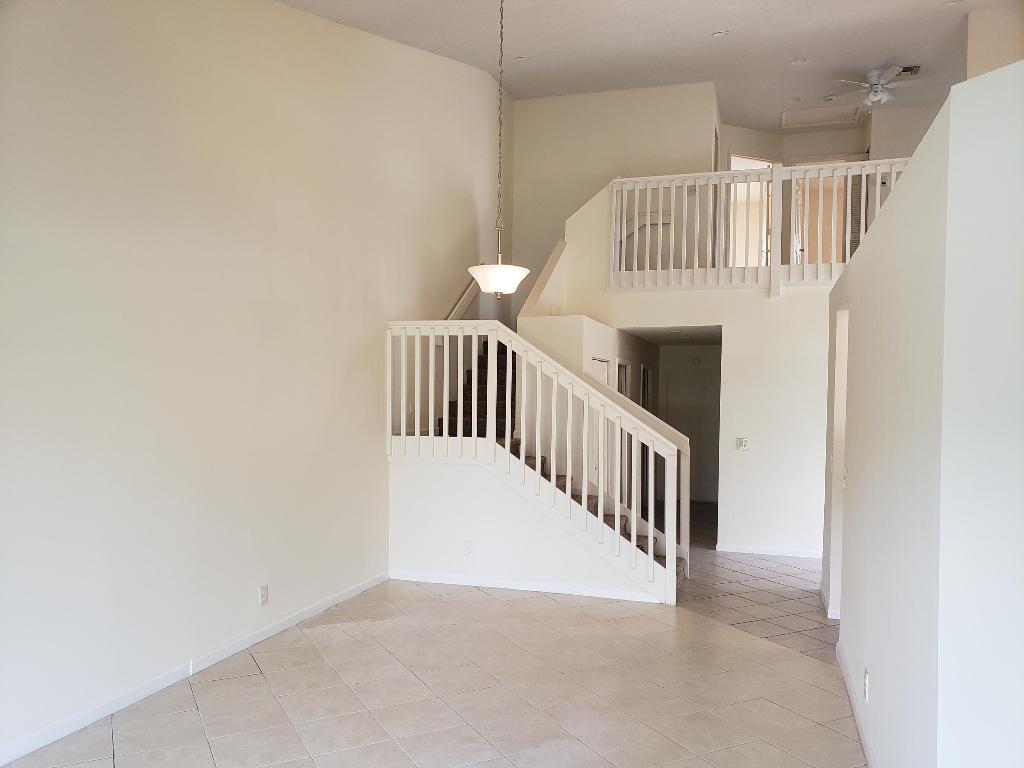 WELLINGTONS EDGE - Residential