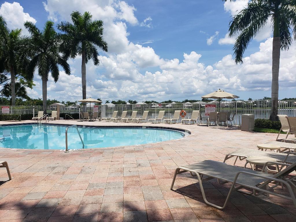 WELLINGTONS EDGE - Residential