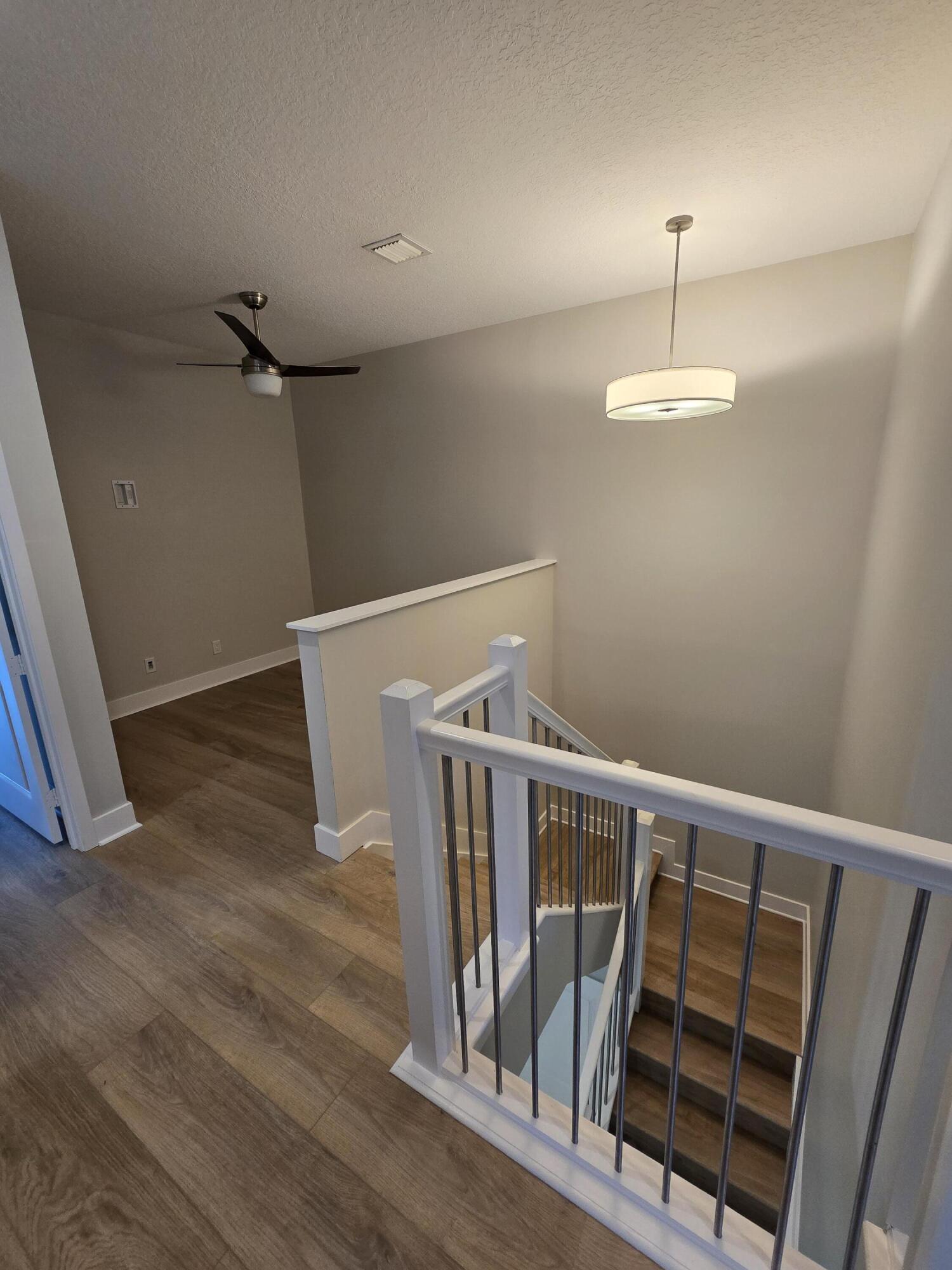 POINTE MIDTOWN - Residential