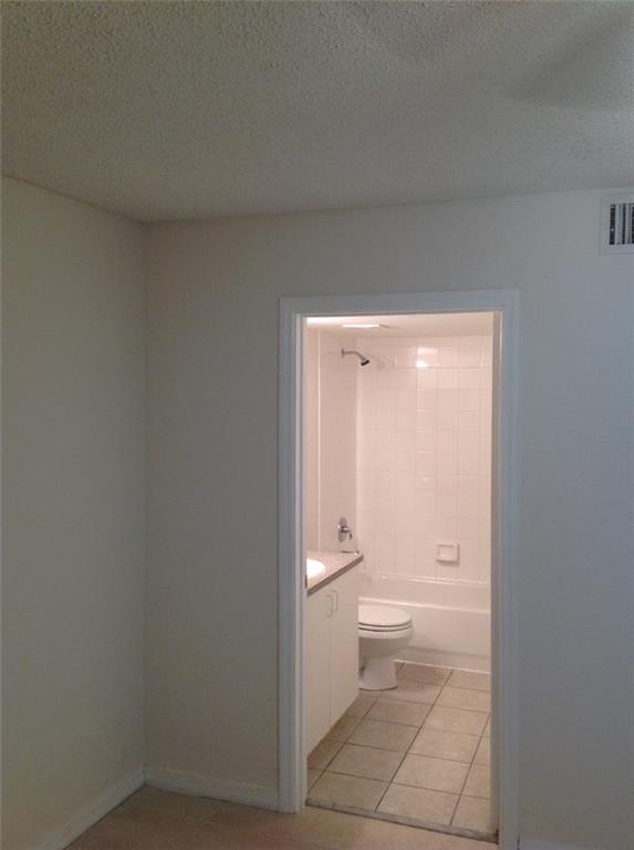 Evergreen Lakes Condo - Residential Lease