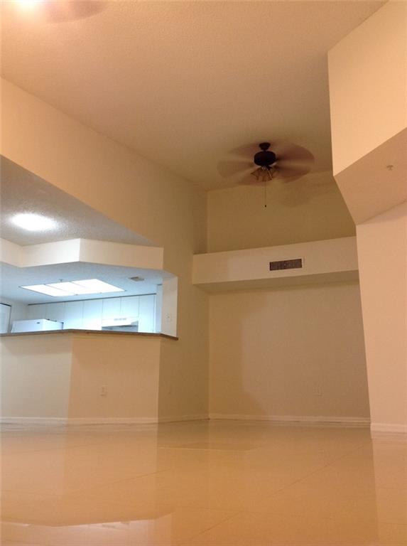 Evergreen Lakes Condo - Residential Lease