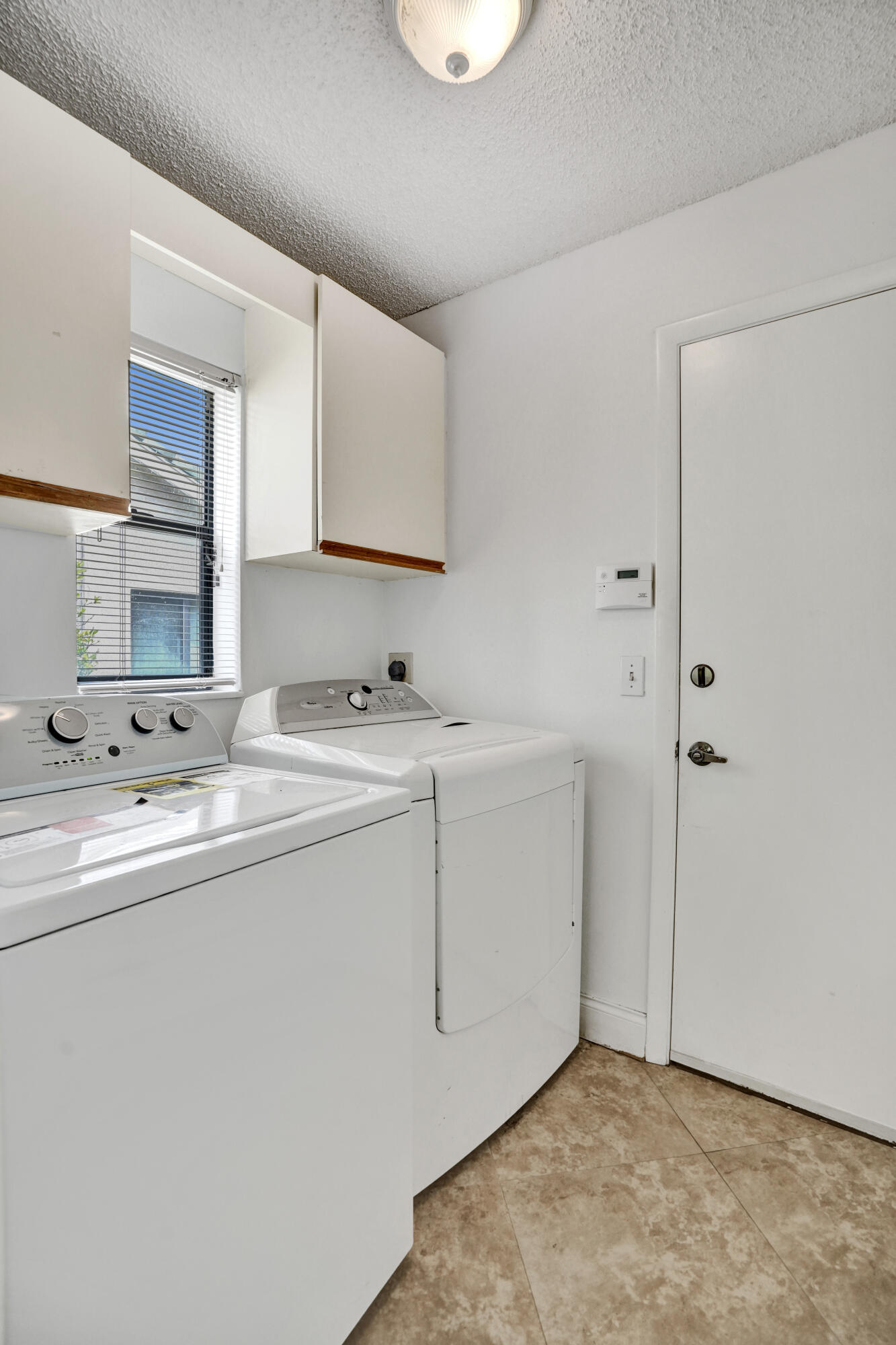 WEST GLEN - Residential