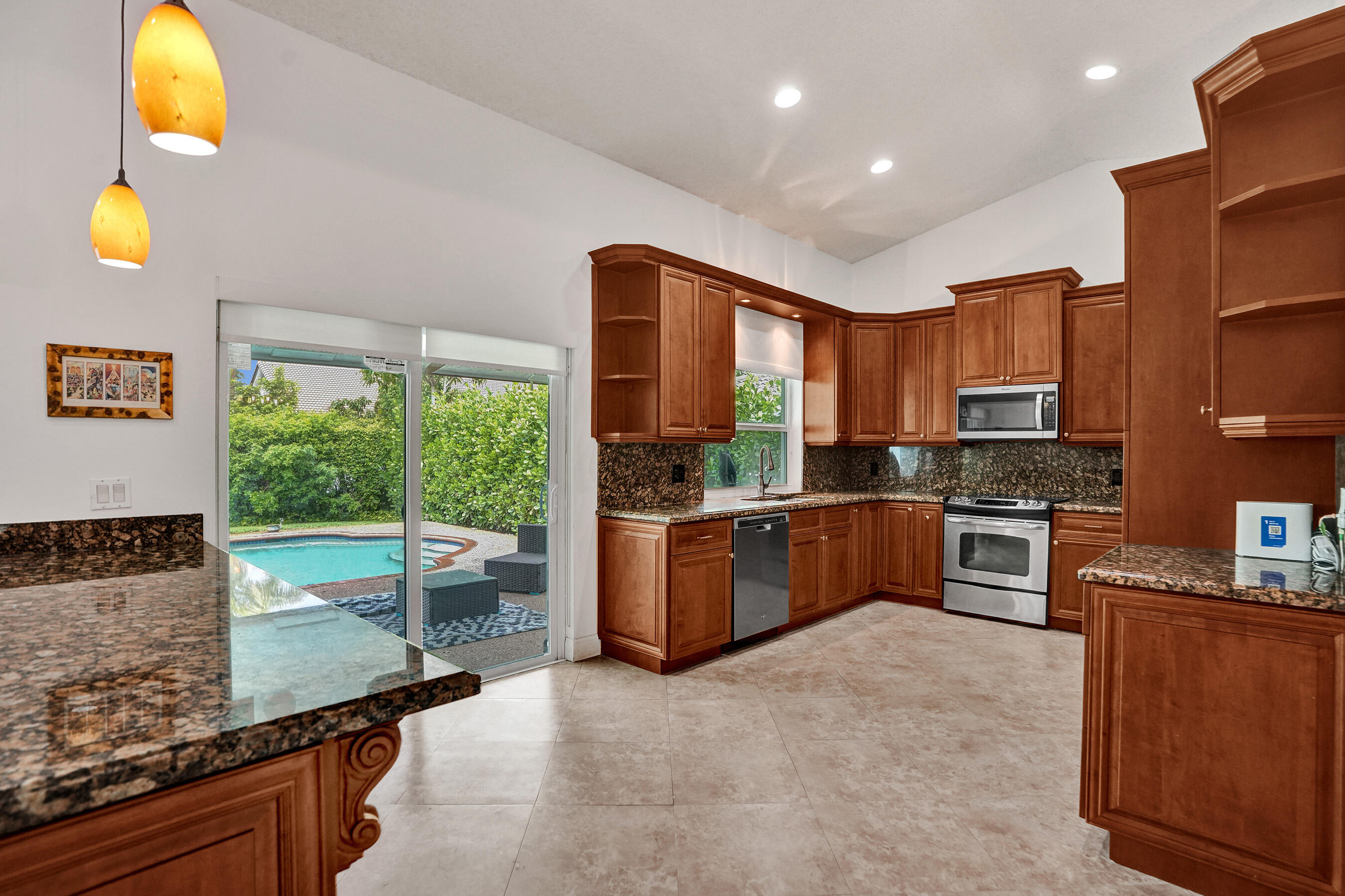 WEST GLEN - Residential