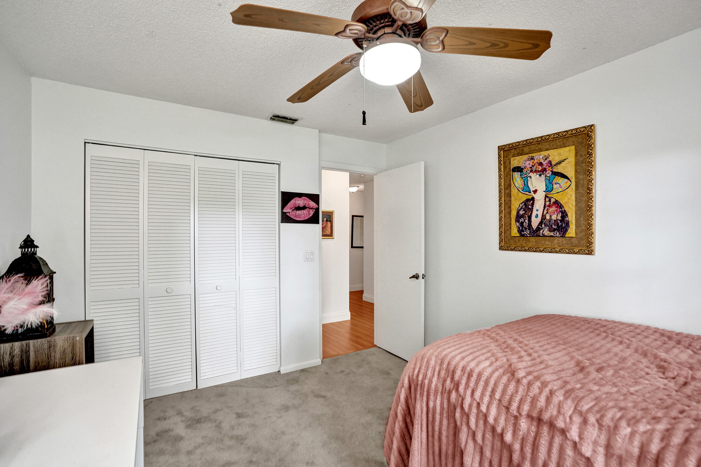 WEST GLEN - Residential