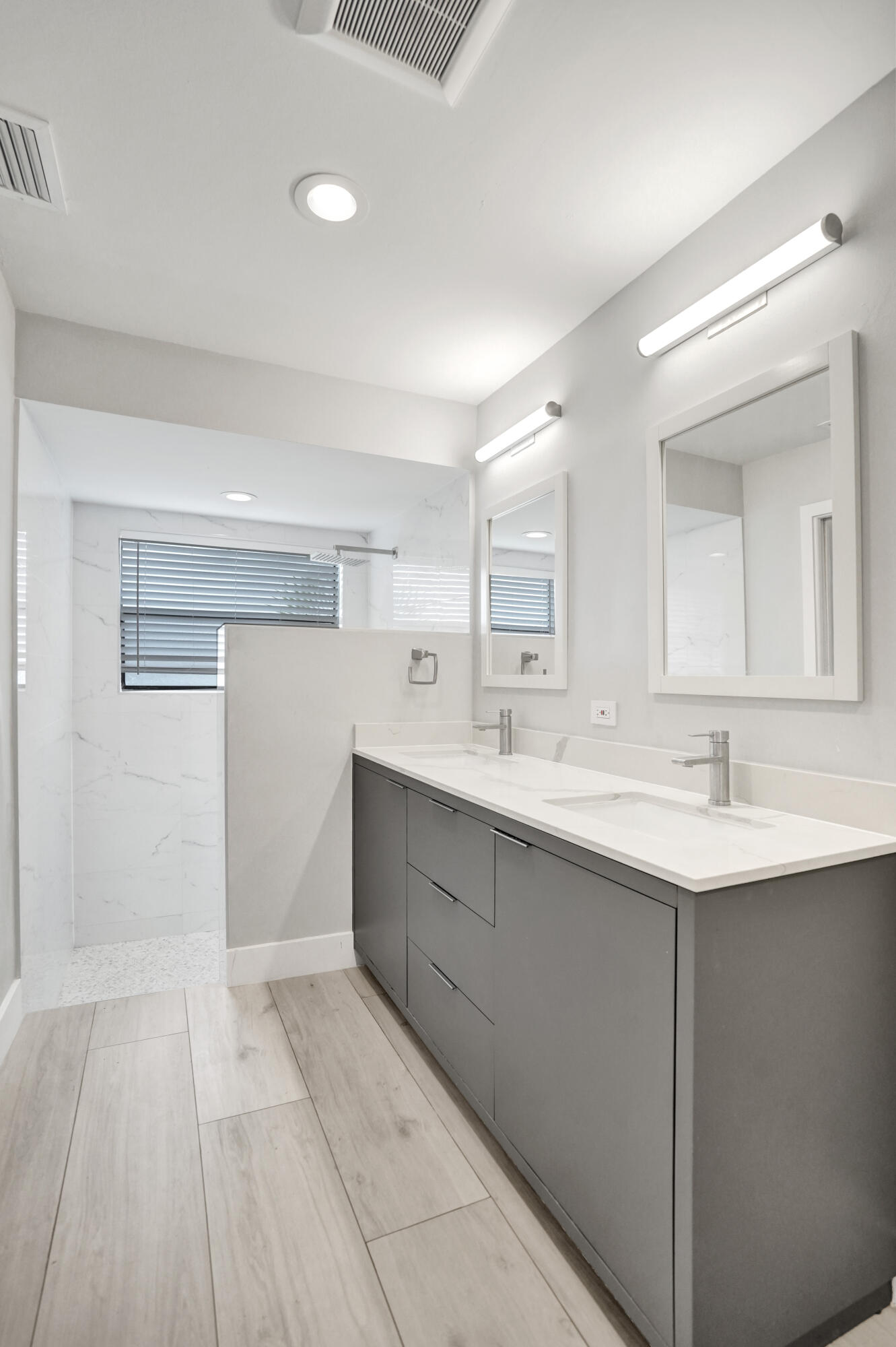 WEST GLEN - Residential