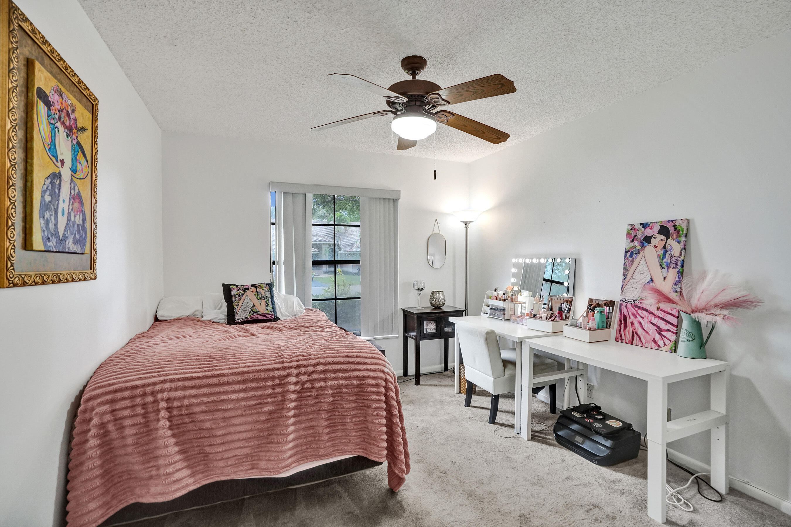 WEST GLEN - Residential