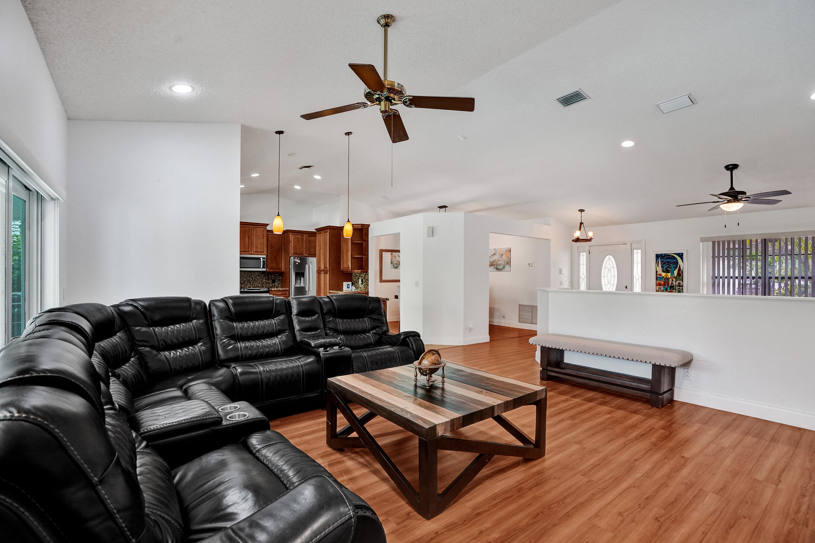 200 NW 121st Terrace