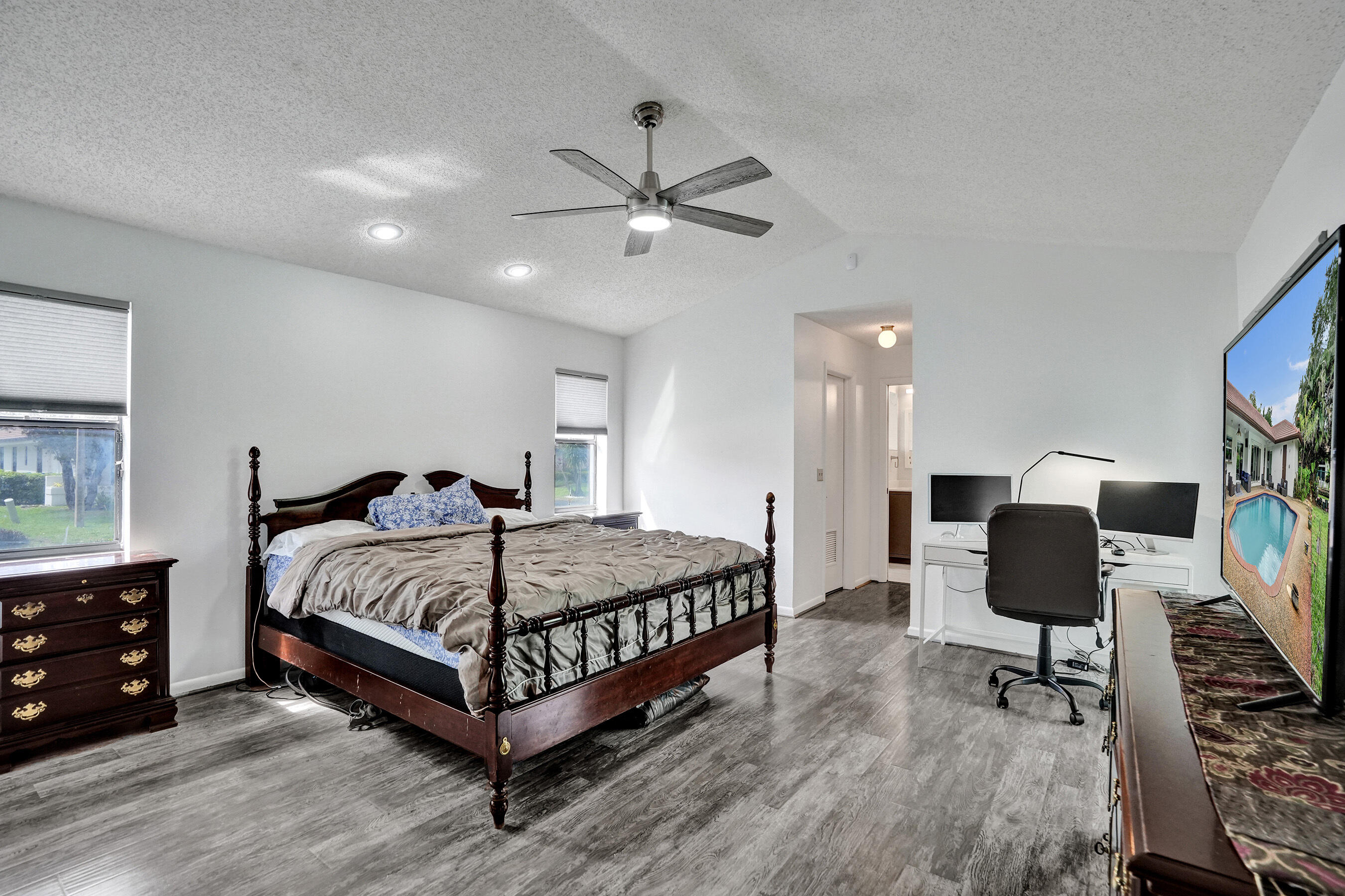 WEST GLEN - Residential