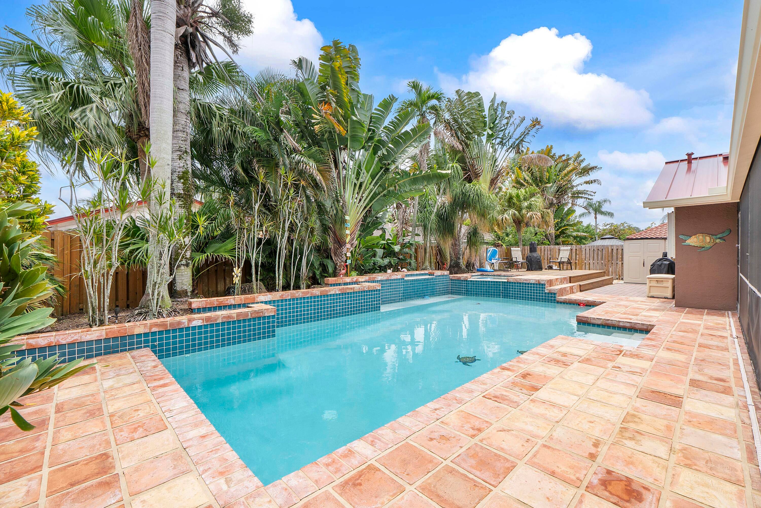 10662 NW 7th Place, Coral Springs FL 33071