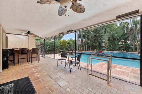 Tiny photo for 10662 NW 7th Place, Coral Springs, FL 33071 (MLS # B26048011)