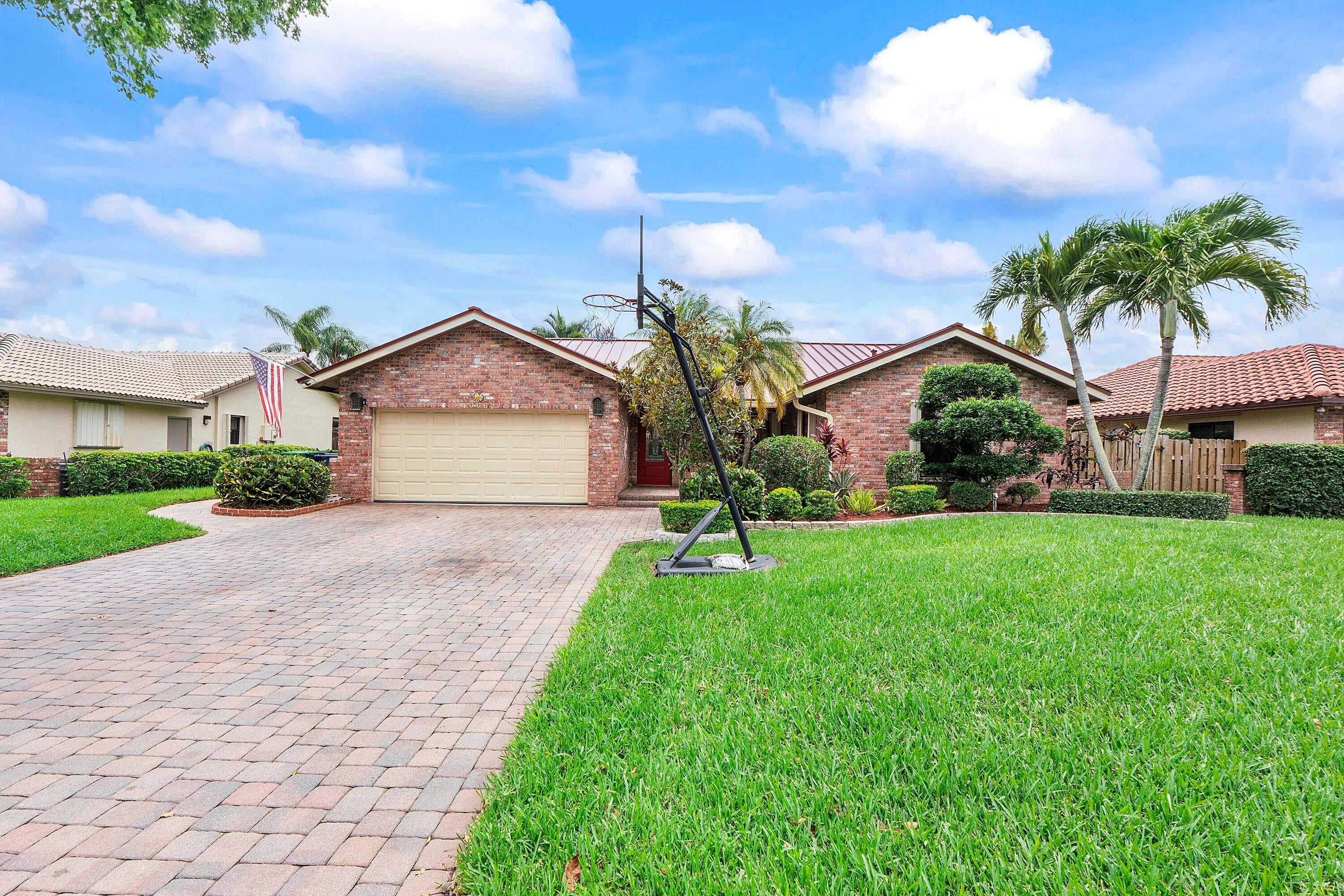 10662 NW 7th Place