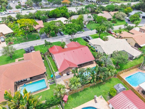 Tiny photo for 10662 NW 7th Place, Coral Springs, FL 33071 (MLS # B26048011)