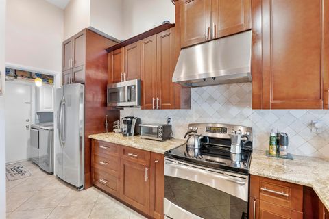 Tiny photo for 10662 NW 7th Place, Coral Springs, FL 33071 (MLS # B26048011)