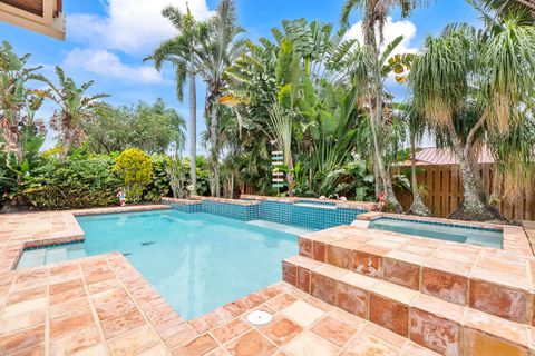 Tiny photo for 10662 NW 7th Place, Coral Springs, FL 33071 (MLS # B26048011)