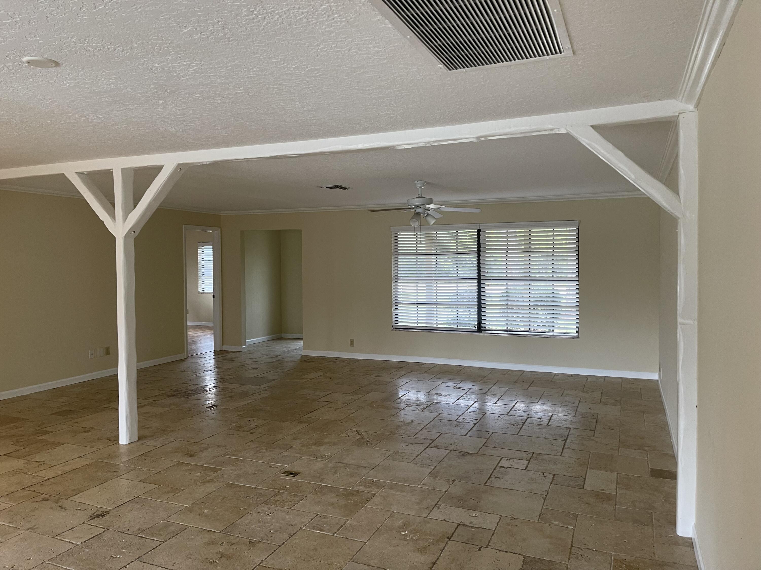 ST LUCIE INLET FARMS - Residential Lease