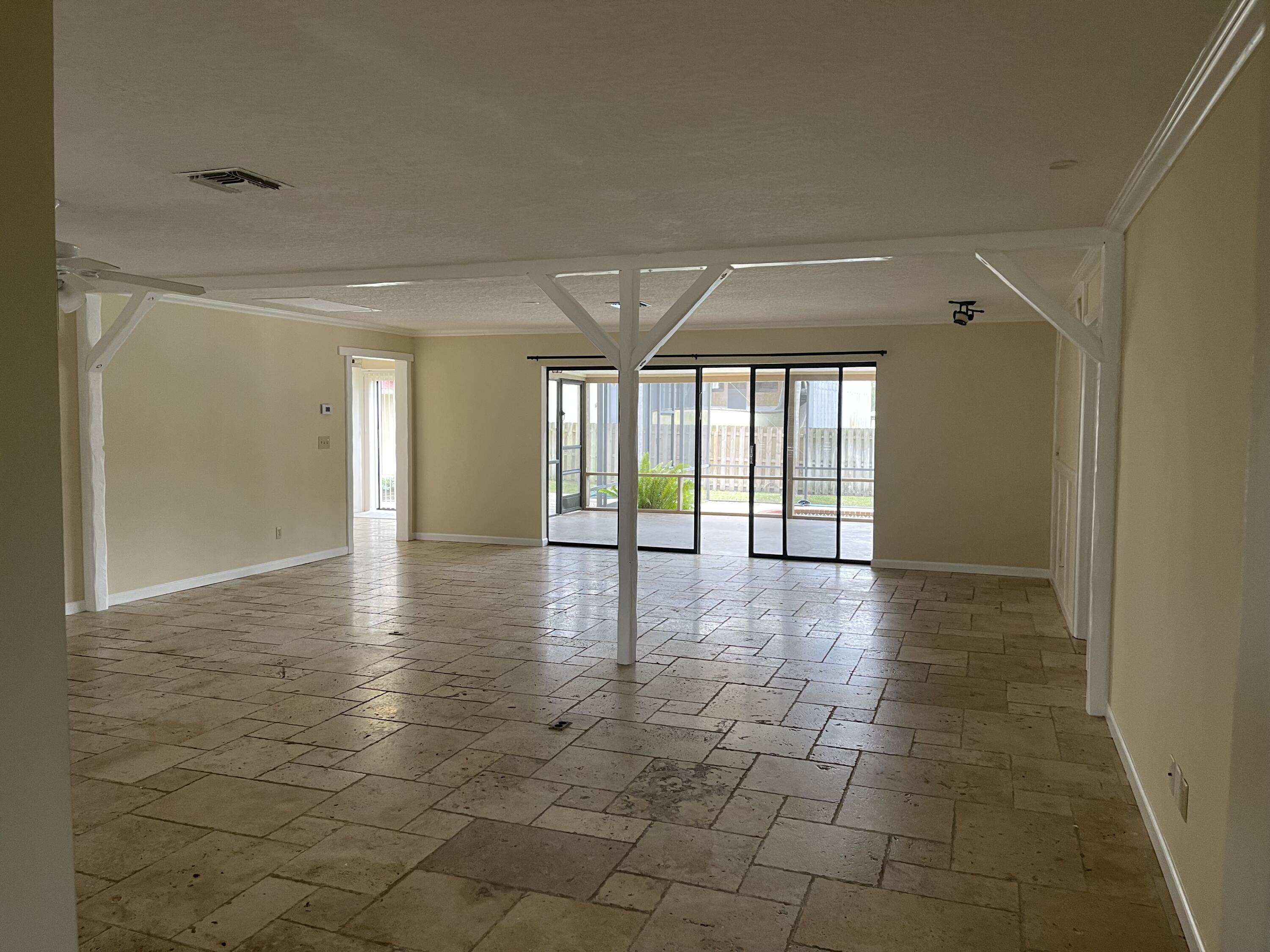 ST LUCIE INLET FARMS - Residential Lease