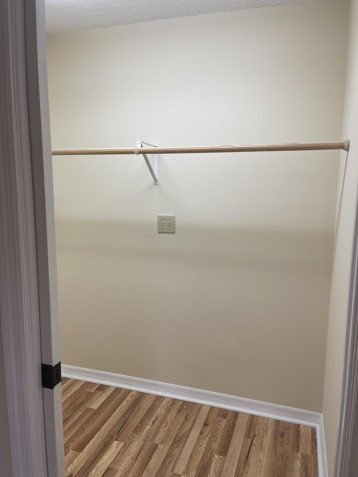 ST LUCIE INLET FARMS - Residential Lease