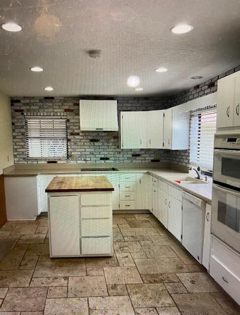 ST LUCIE INLET FARMS - Residential Lease