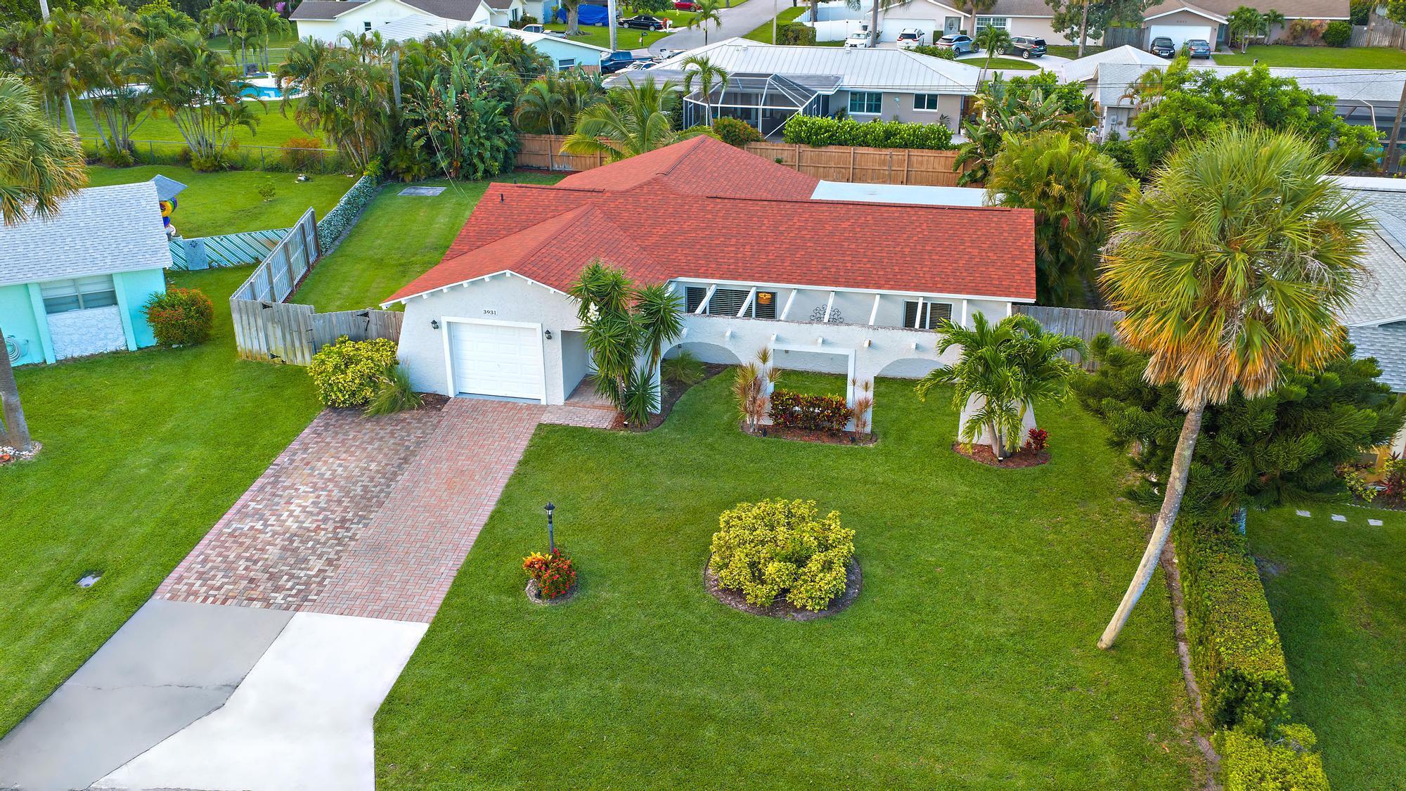 PALM BEACH GARDENS 5 - Residential Lease