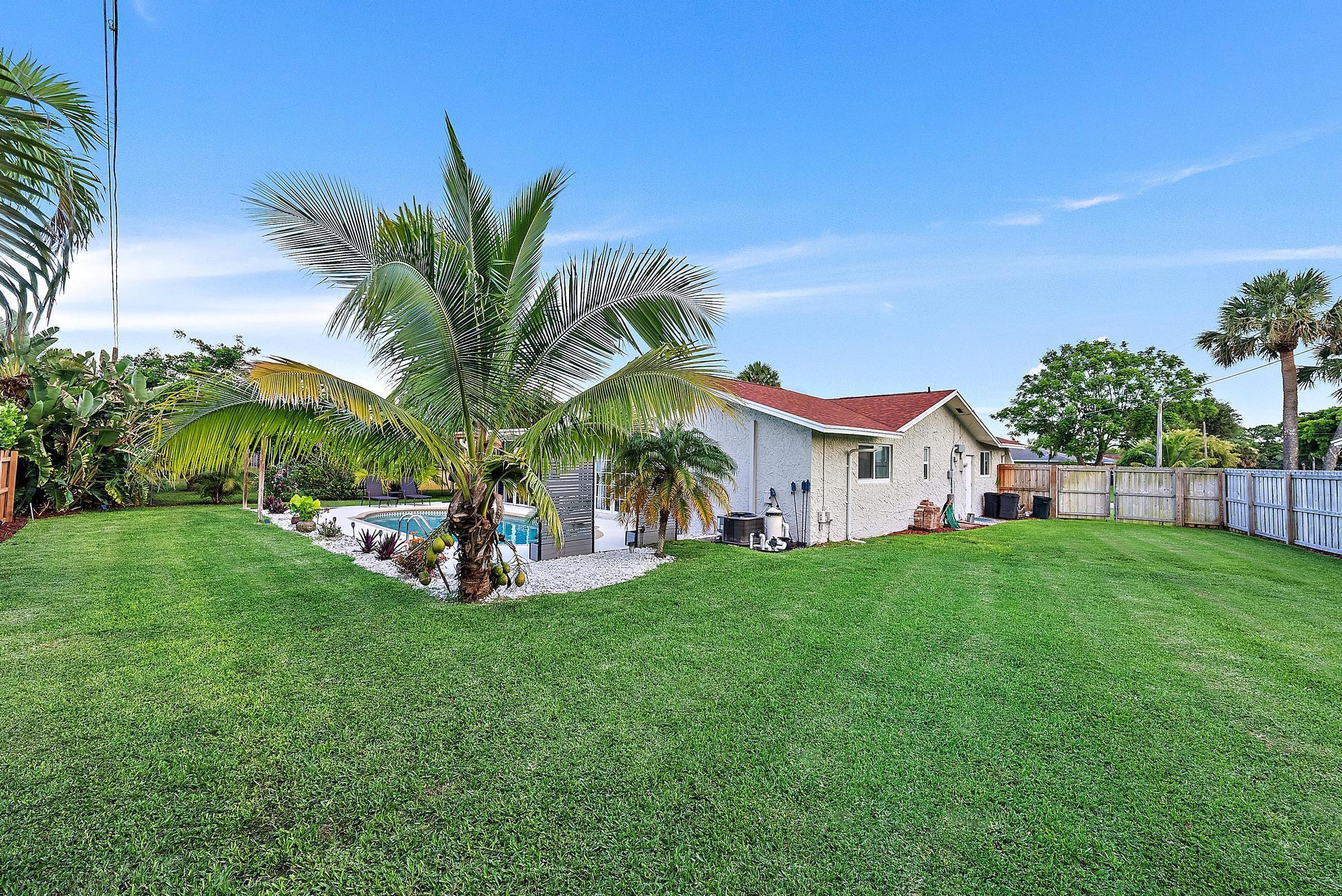 PALM BEACH GARDENS 5 - Residential Lease