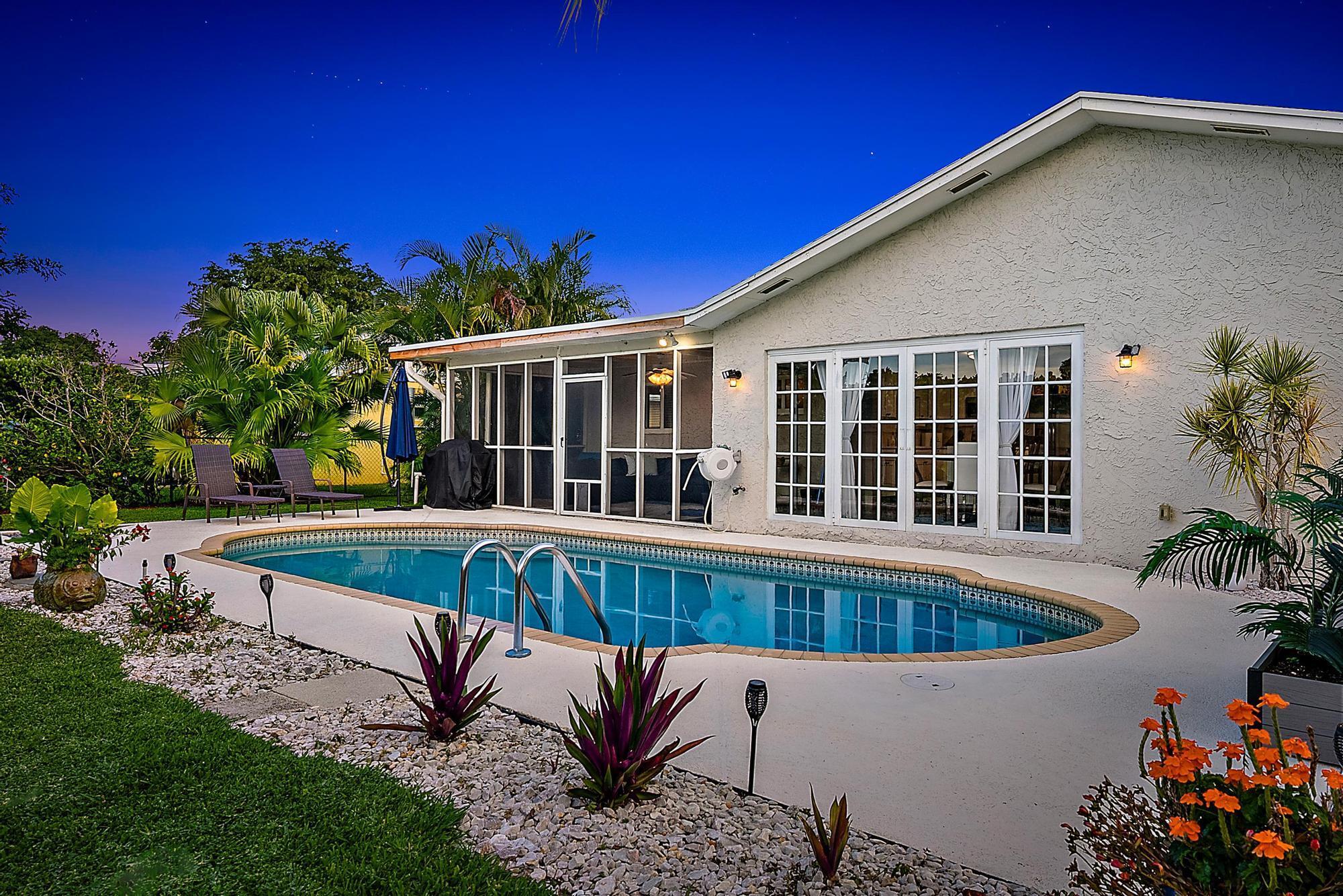 PALM BEACH GARDENS 5 - Residential Lease