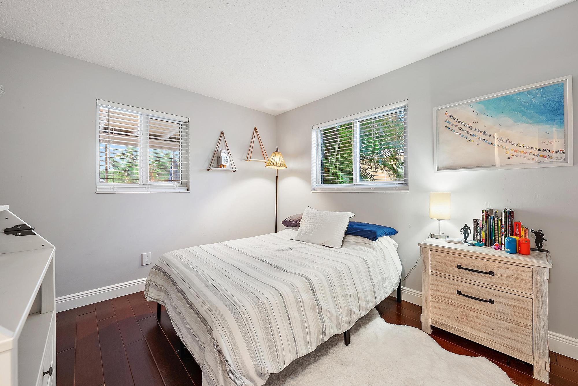 PALM BEACH GARDENS 5 - Residential Lease