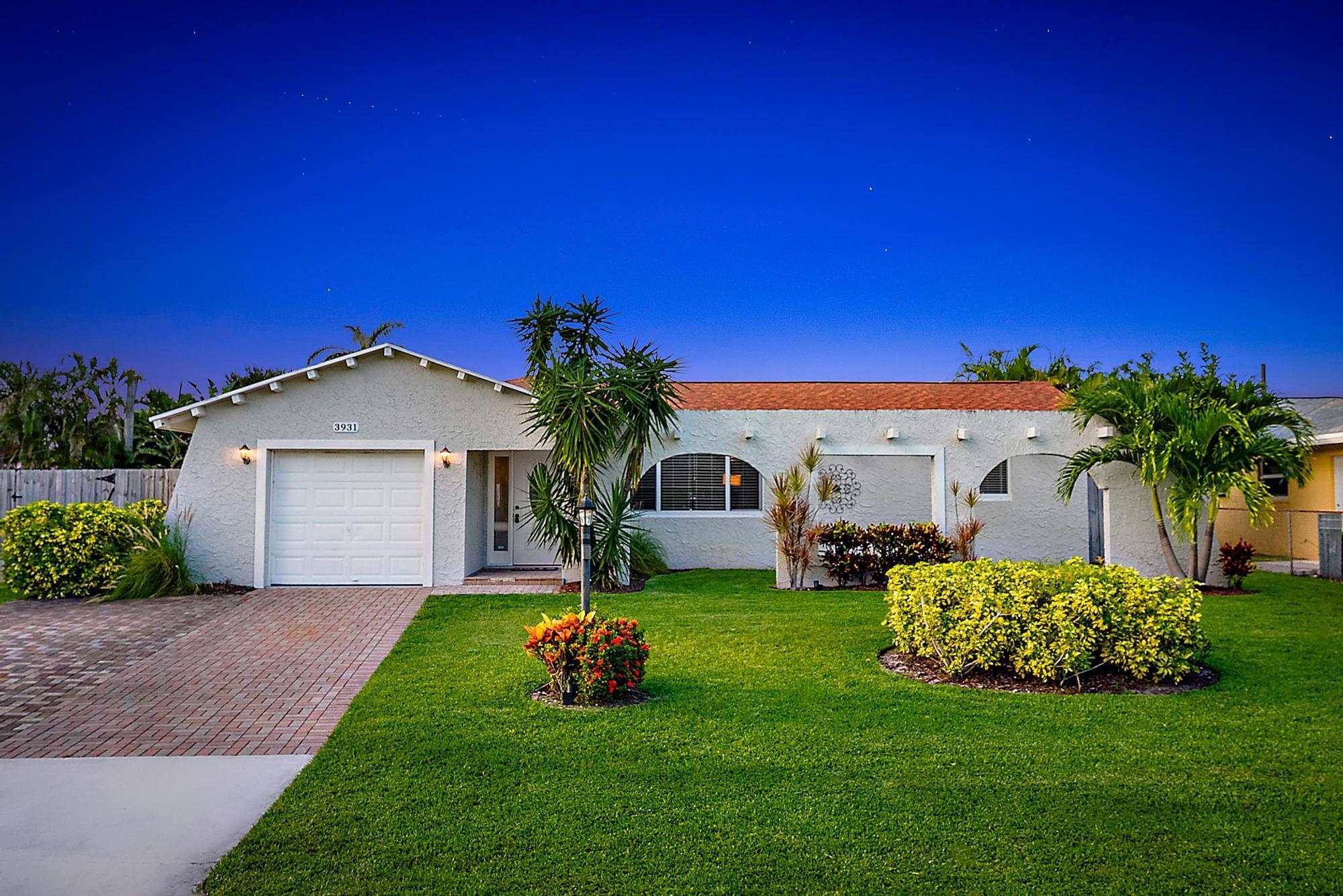 PALM BEACH GARDENS 5 - Residential Lease