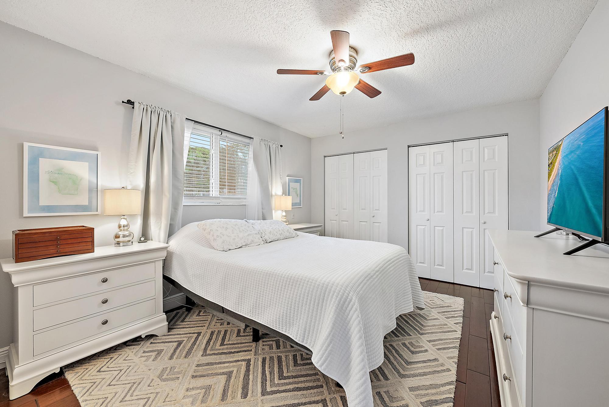 PALM BEACH GARDENS 5 - Residential Lease