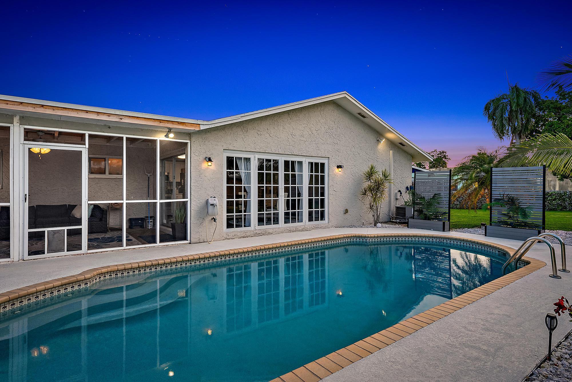 PALM BEACH GARDENS 5 - Residential Lease