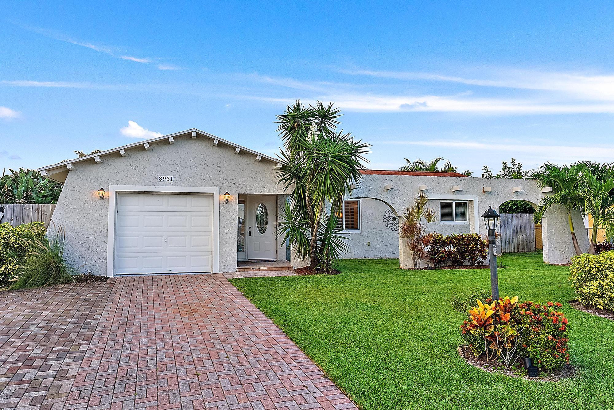 PALM BEACH GARDENS 5 - Residential Lease