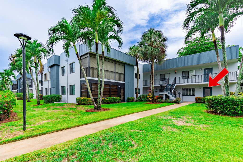 Photo of 15054 Ashland Way #73, Delray Beach, FL 33484 (MLS # R11011874)