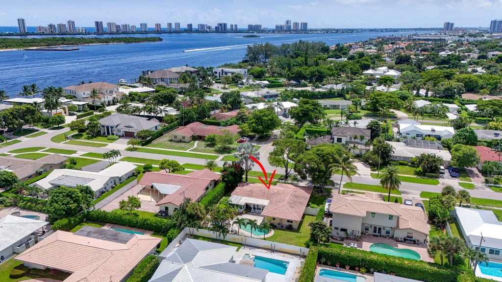 Photo of 119 Cruiser Road S, North Palm Beach, FL 33408 (MLS # B26074231)