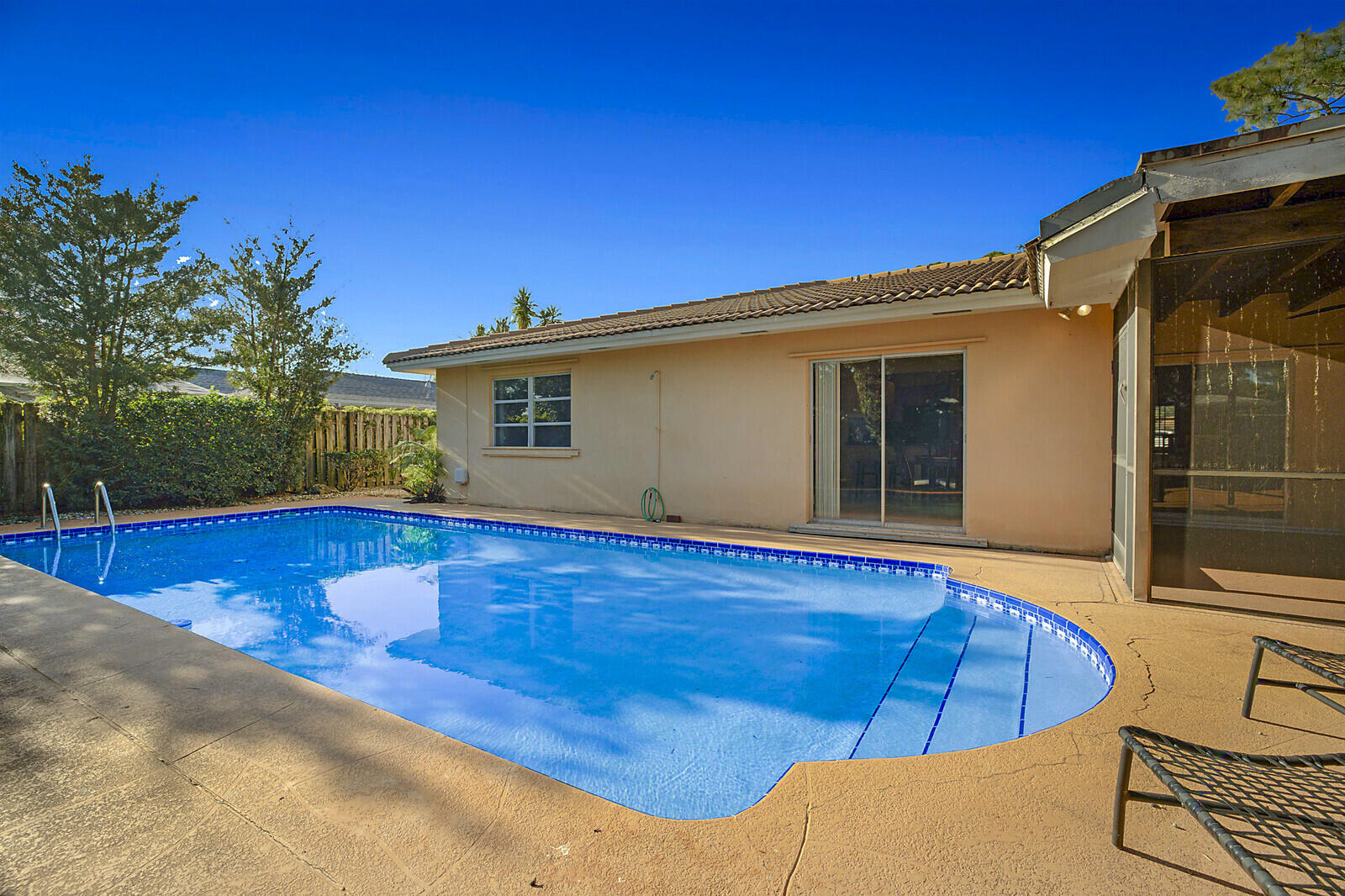 PGA NATIONAL GOLF CLUB ESTS NO 1 - Residential