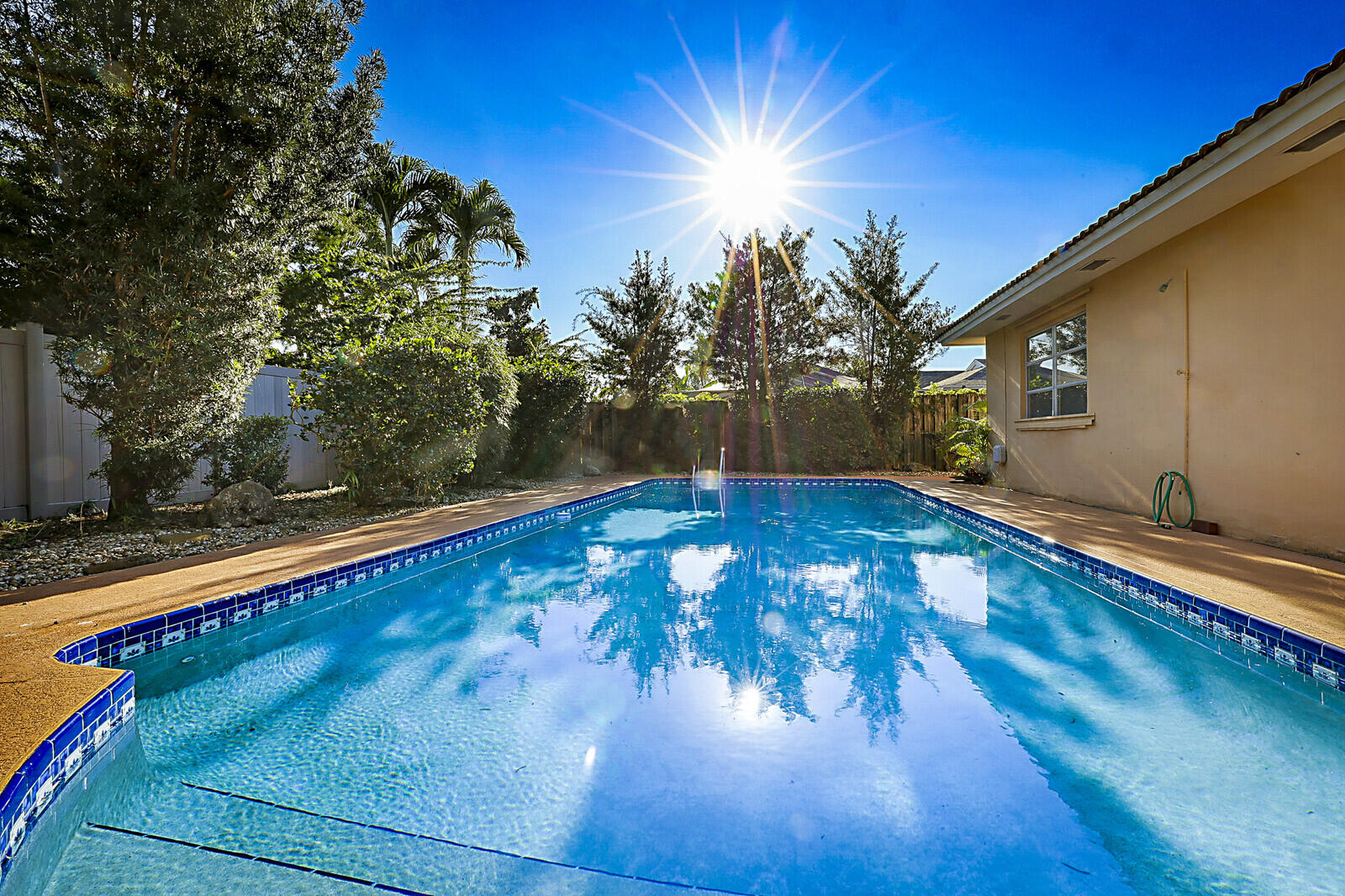 PGA NATIONAL GOLF CLUB ESTS NO 1 - Residential