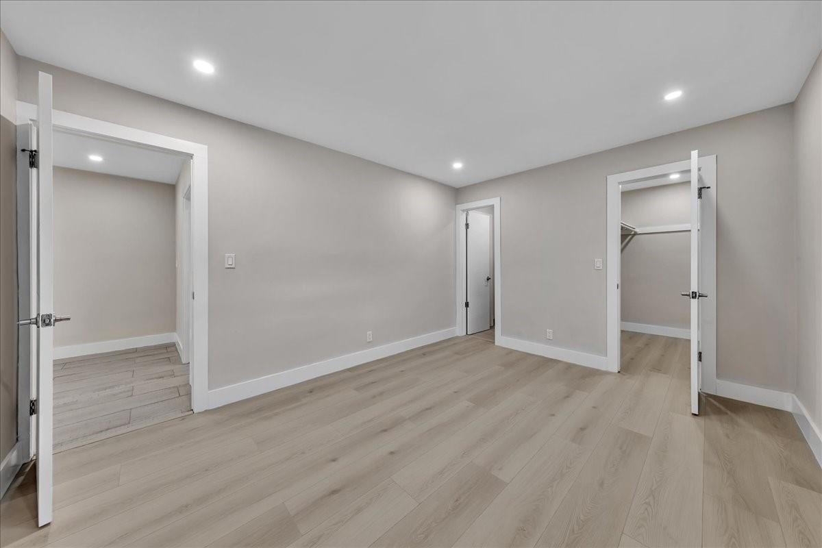 Hollywood Lakes - Residential