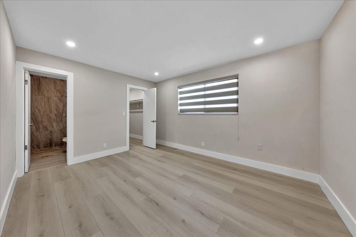 Hollywood Lakes - Residential