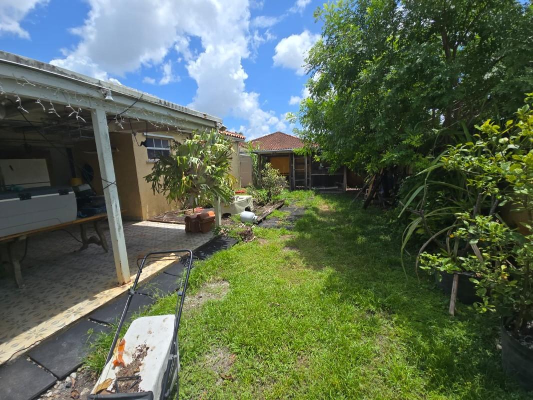 View photos, virtual tours, details... 15141 SW 130th Ave