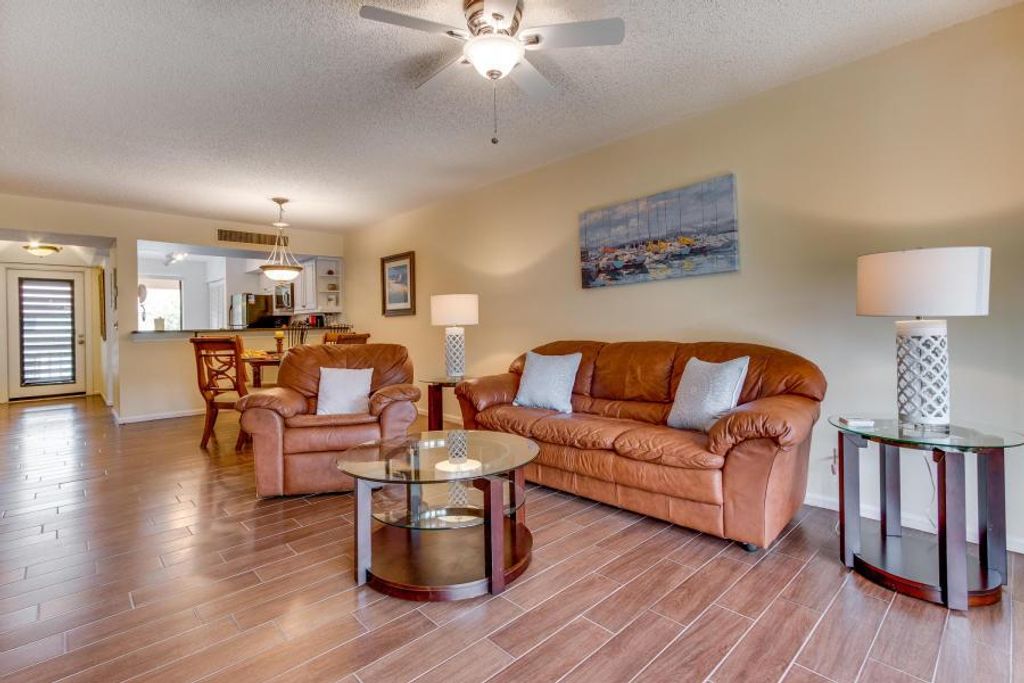 Photo of 508 Brackenwood Place, Palm Beach Gardens, FL 33418 (MLS # R10930882)