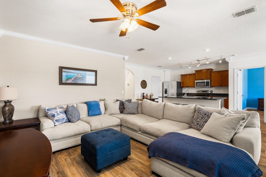 Photo of 1486 Lexington Square SW, Vero Beach, FL 32962 (MLS # B26004741)