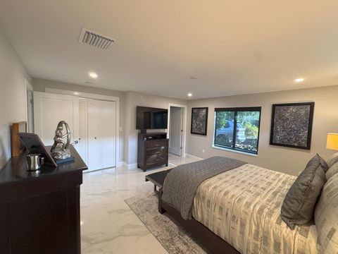 A home in Wilton Manors