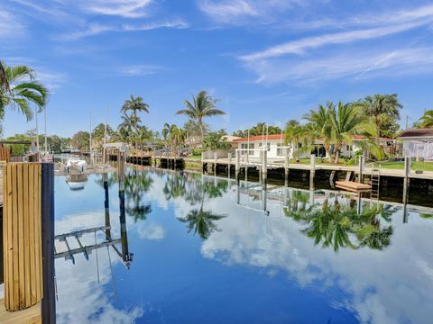 A home in Wilton Manors