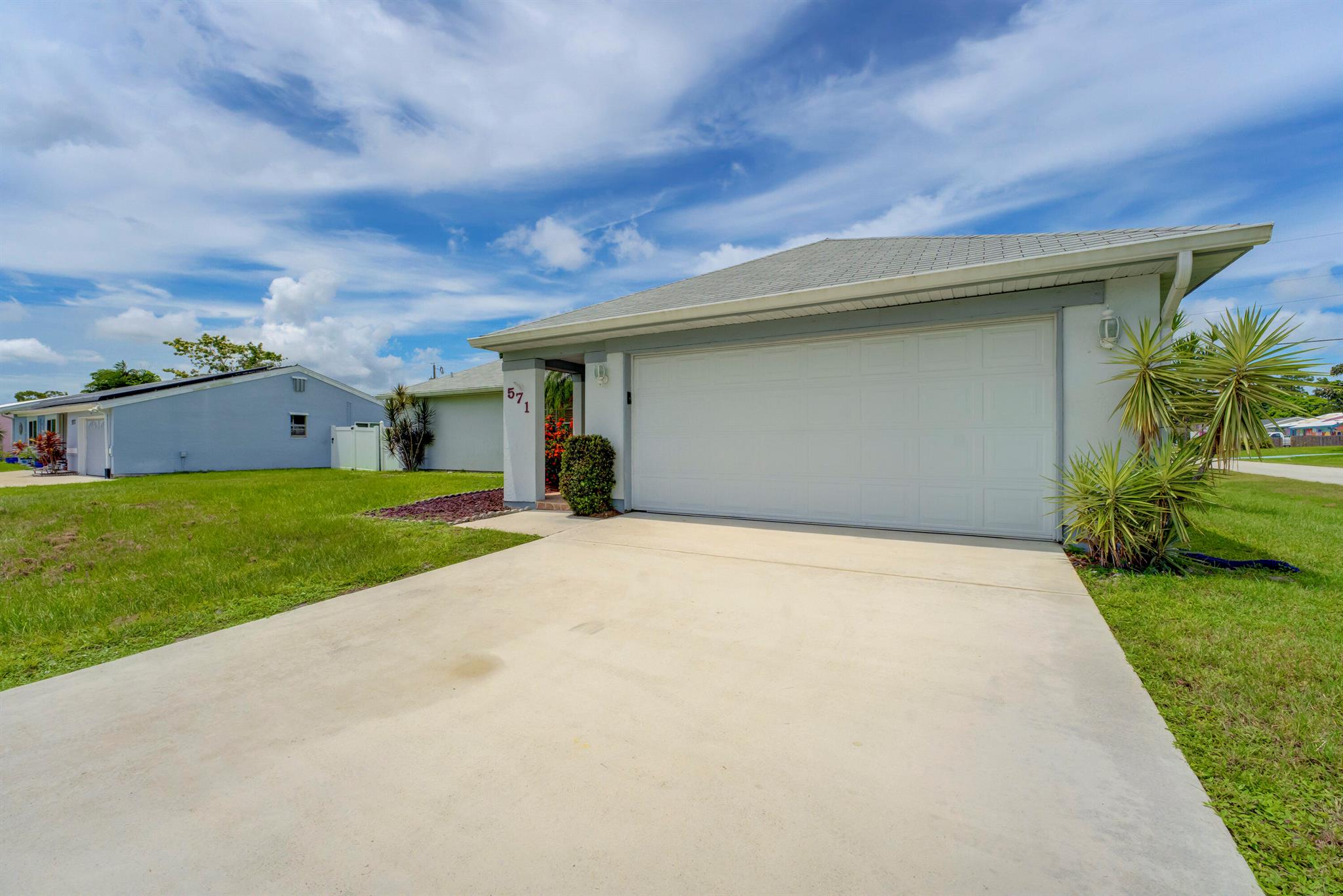 PORT ST LUCIE SECTION 13 - Residential