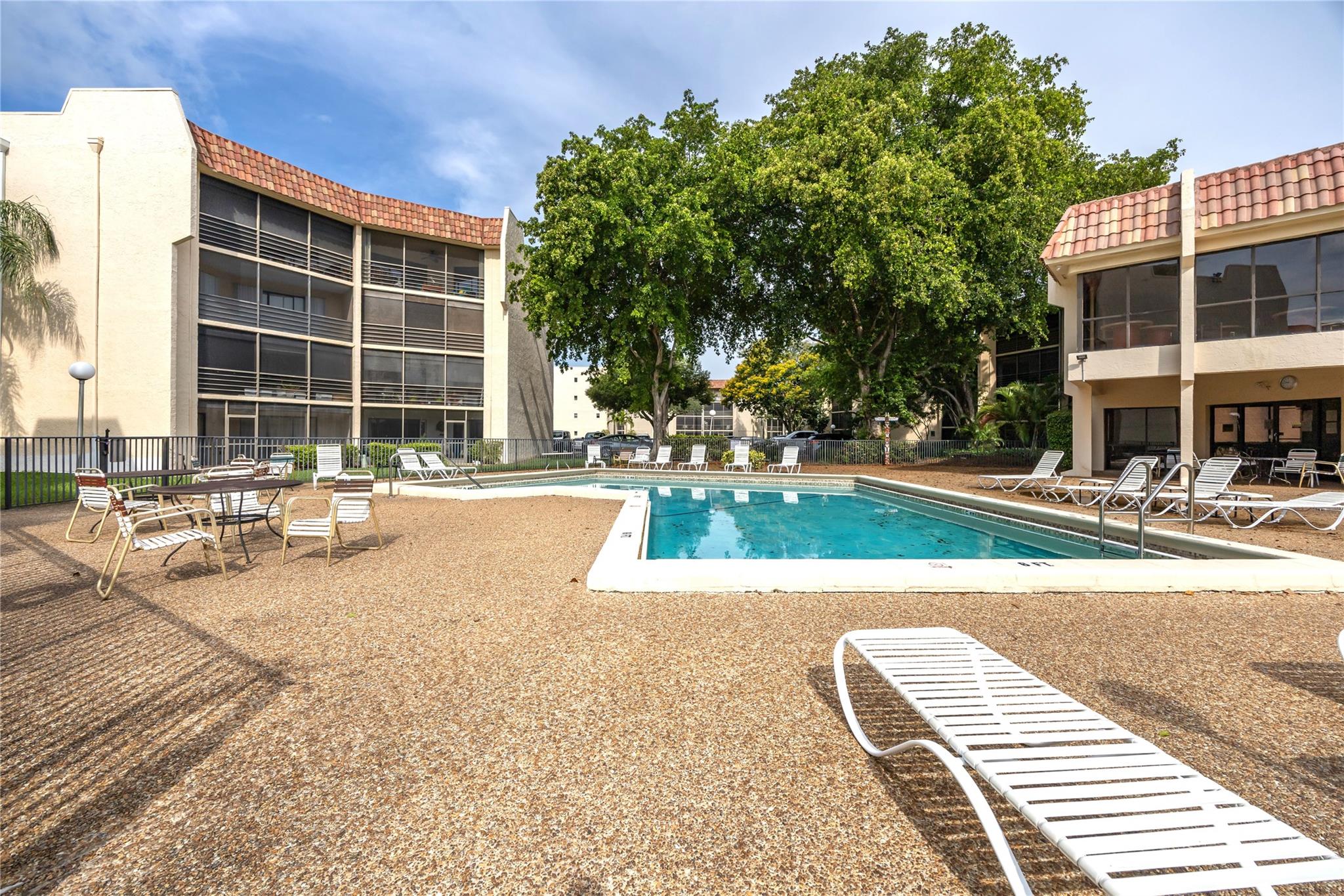Plantation Club - Residential