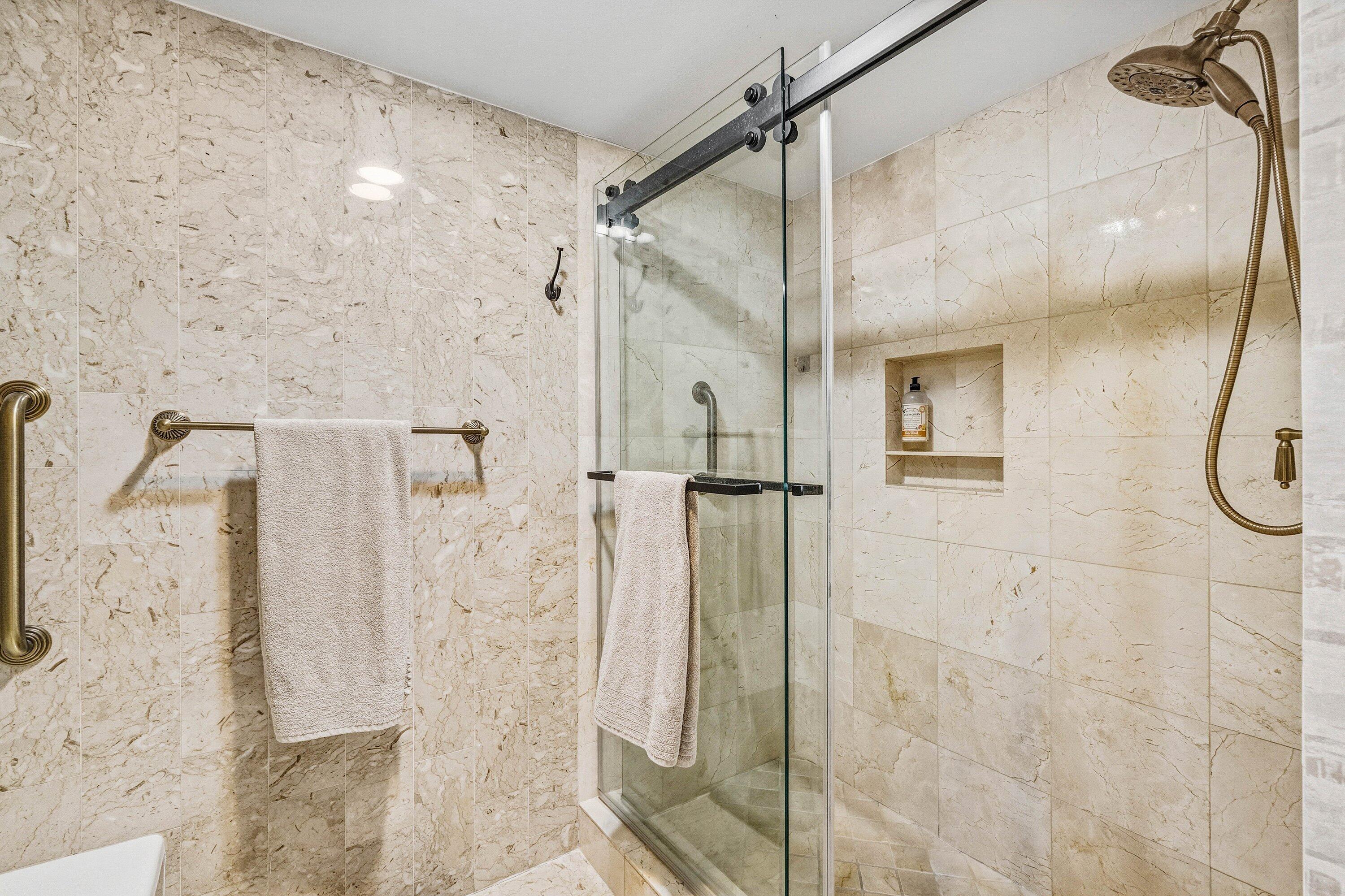 Laurel Oaks - Residential