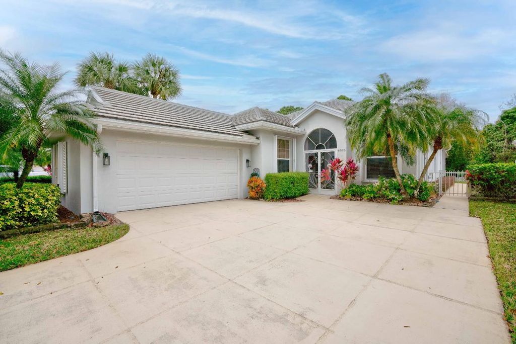 Photo of 4885 SE Heartleaf Terrace, Hobe Sound, FL 33455 (MLS # R10949326)